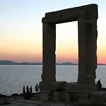 Lovely For 6ppl , 2 Bdrm , In Naxos , Private Patio Naxos City