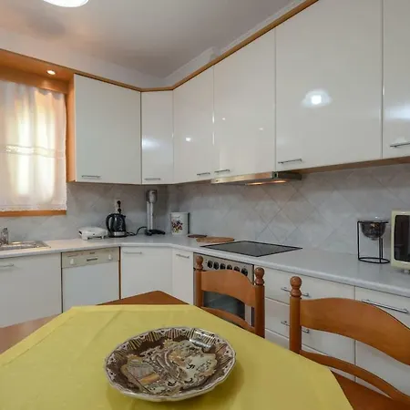 Lovely For 6ppl , 2 Bdrm , In Naxos , Private Patio Lejlighed Naxos City