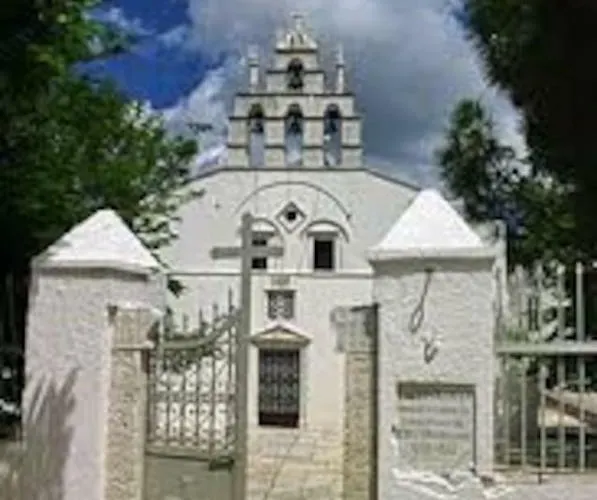 Lovely For 6ppl , 2 Bdrm , In Naxos , Private Patio Apartment *