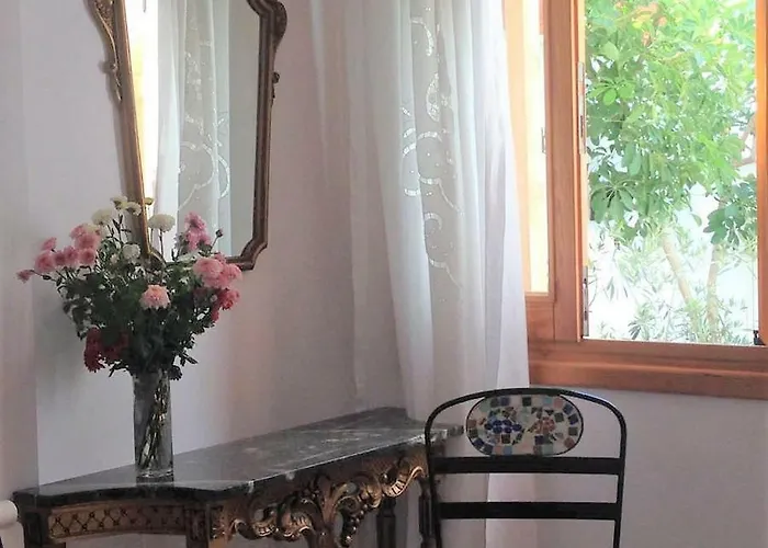 Apartment Lovely For 6ppl , 2 Bdrm , In Naxos , Private Patio *